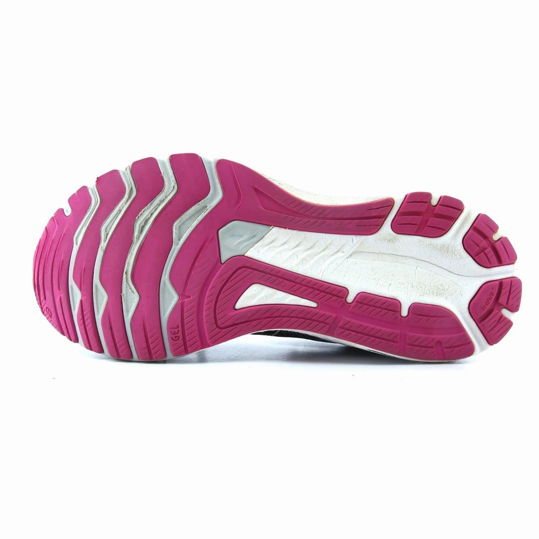 ASICS GT-1000 10 lightweight athletic shoe visuals