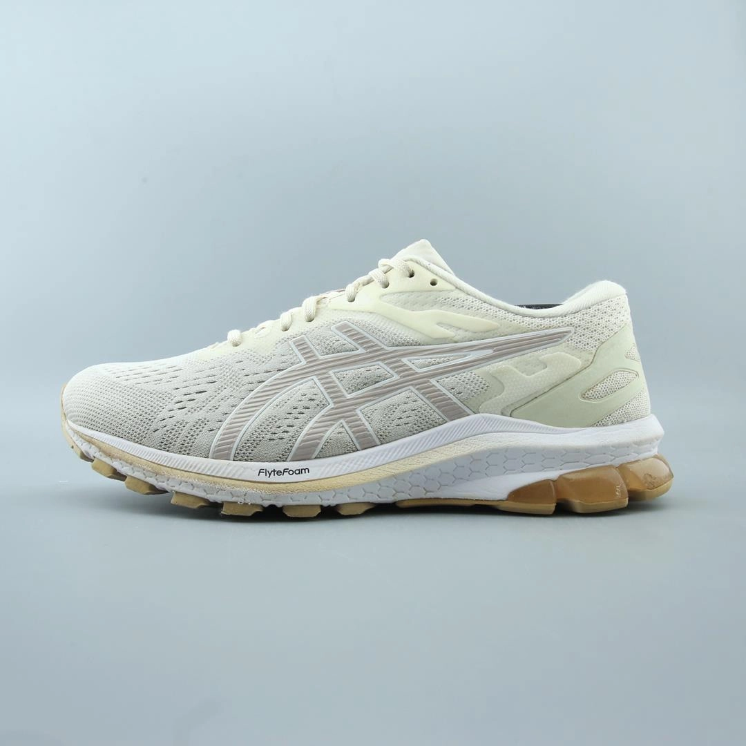 ASICS GT 1000 10 Asics lightweight sneakers