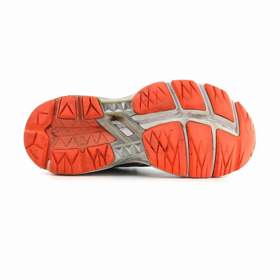 ASICS GT-1000 6 sporty Asics footwear images
