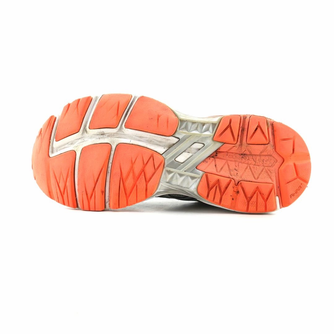 ASICS GT-1000 6 sporty Asics footwear images