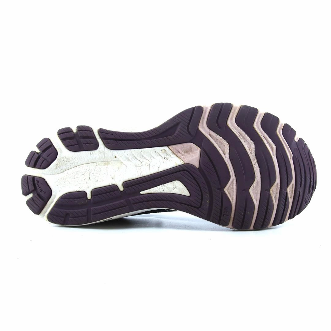ASICS GT 2000 10 lightweight athletic shoe visuals
