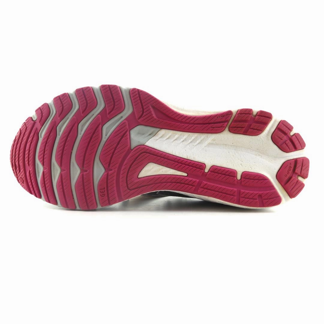 ASICS GT-2000 10 lightweight athletic shoe visuals