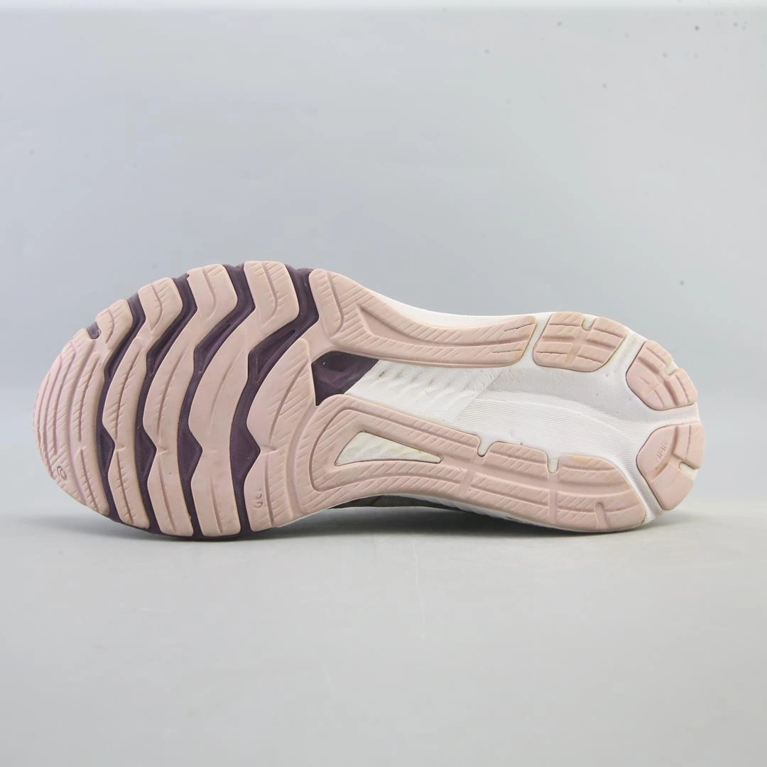 ASICS GT-2000 10 sporty Asics footwear images
