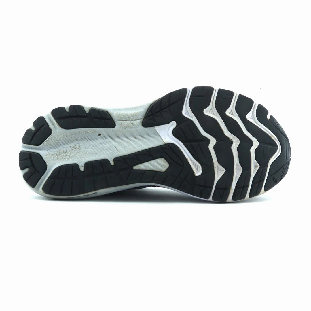 ASICS GT 2000 11 lightweight athletic shoe visuals