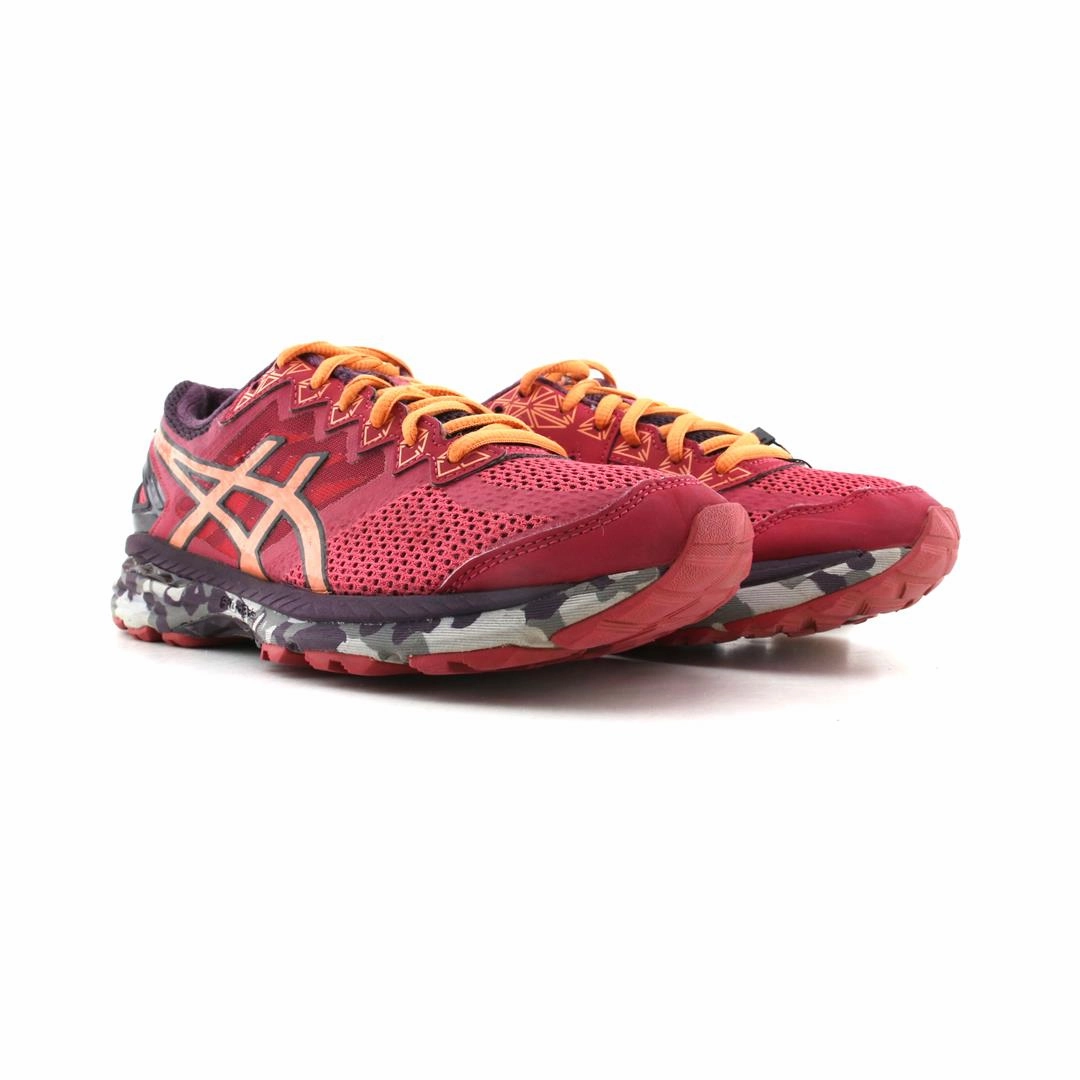 ASICS GT-2000 4 sporty Asics footwear images