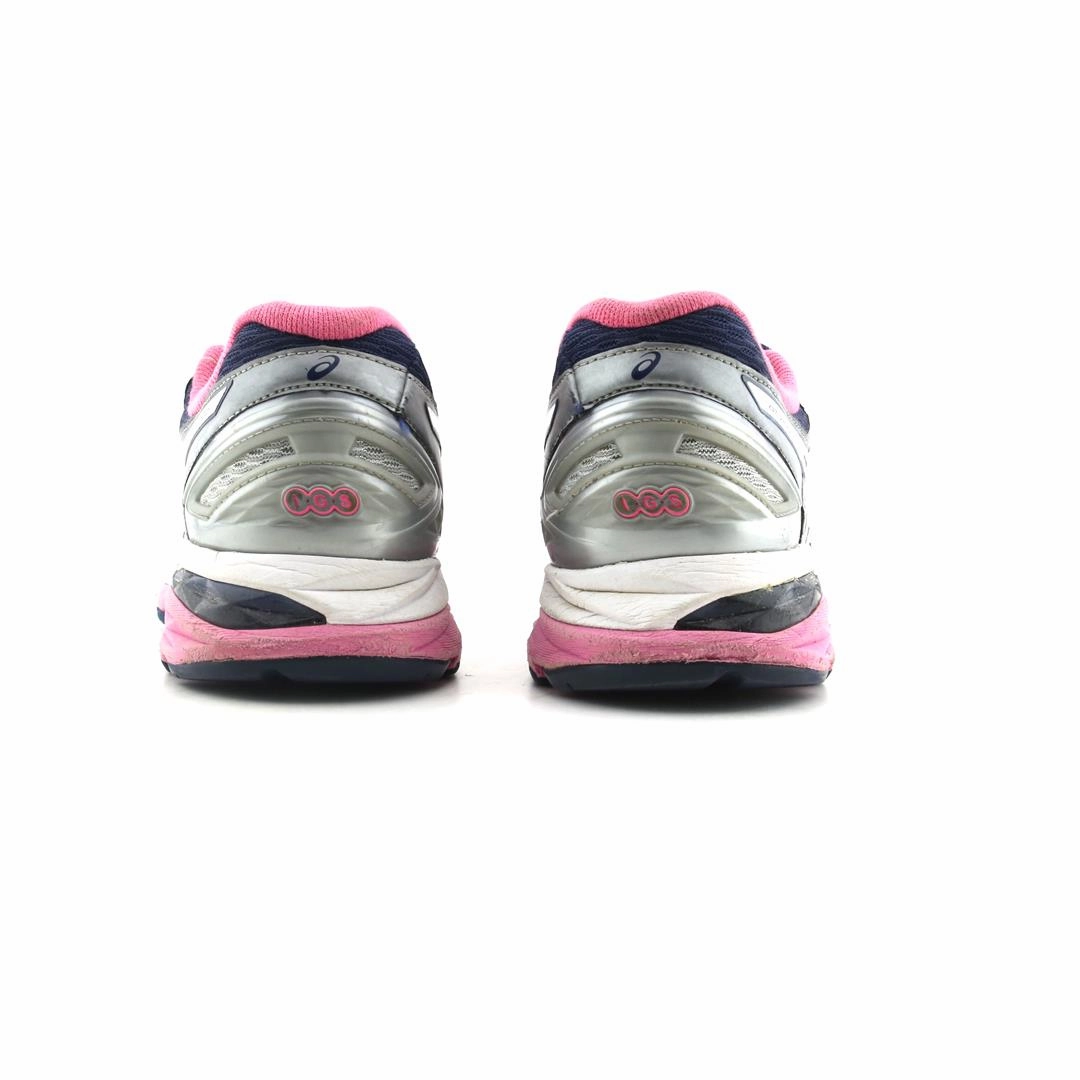 ASICS GT 2000 5 sporty Asics footwear images
