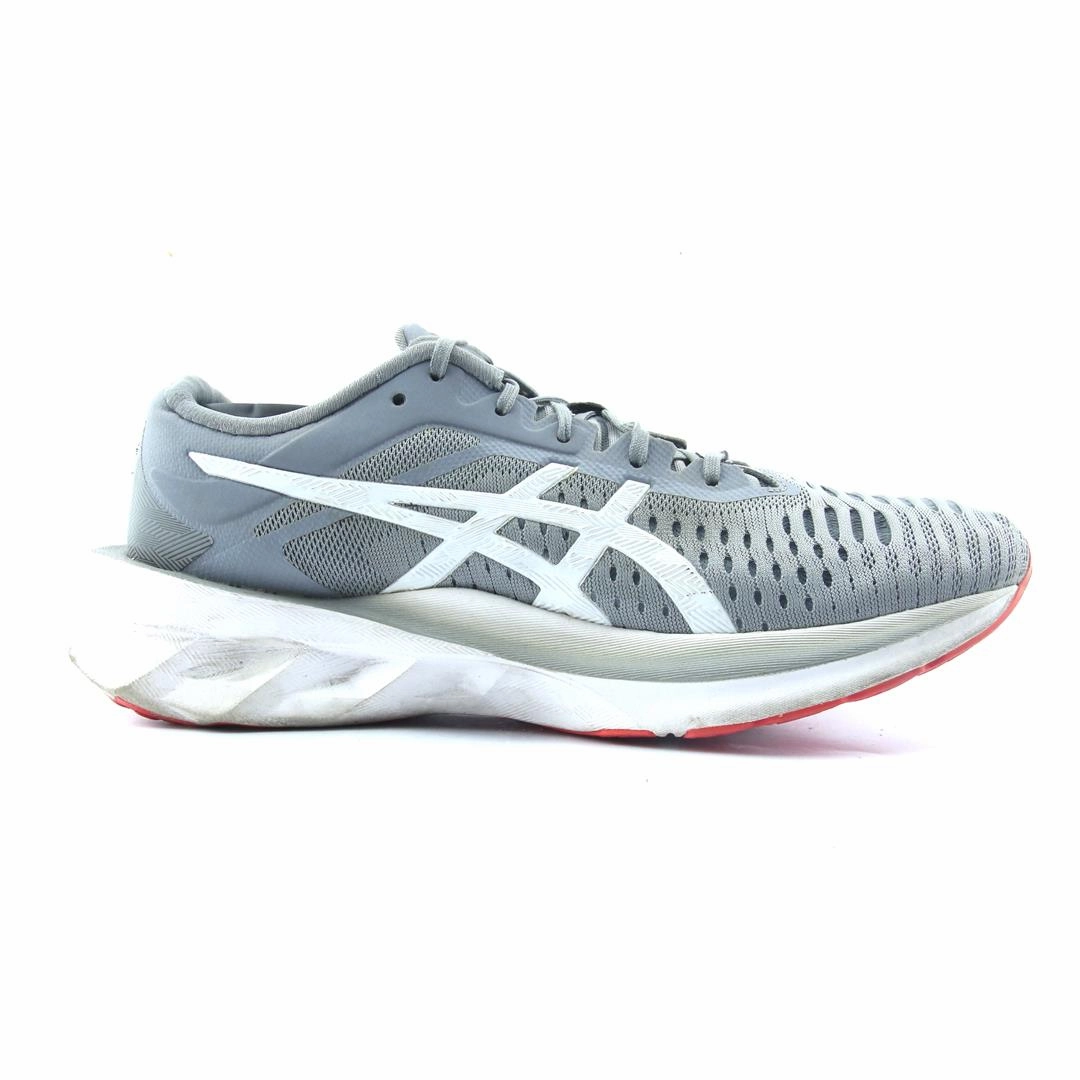 ASICS NOVABLAST performance running shoe photos