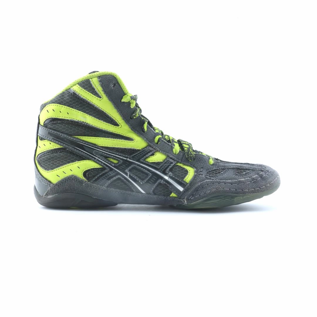 ASICS SPILIT SECOND performance running shoe photos
