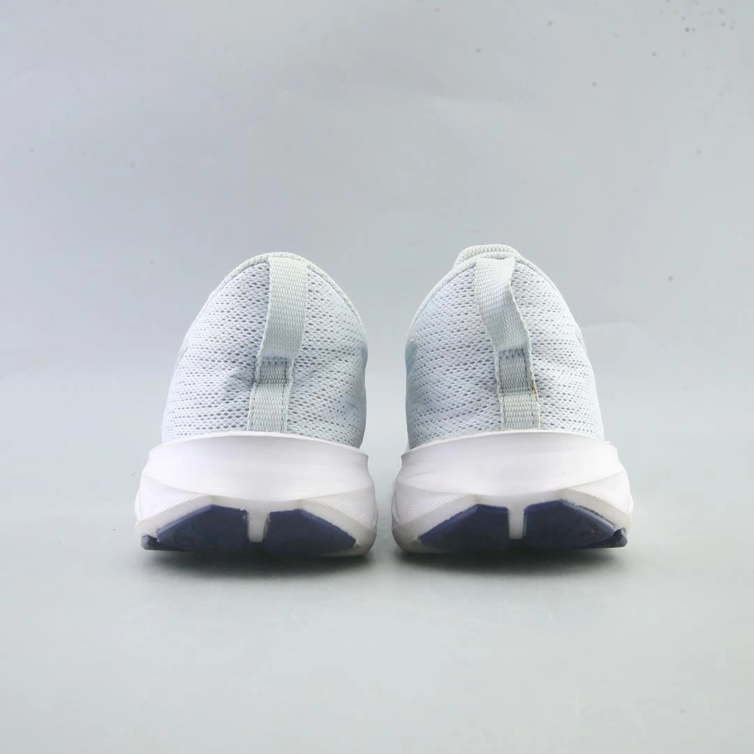 ASICS VERSABLAST 2 sporty Asics footwear images
