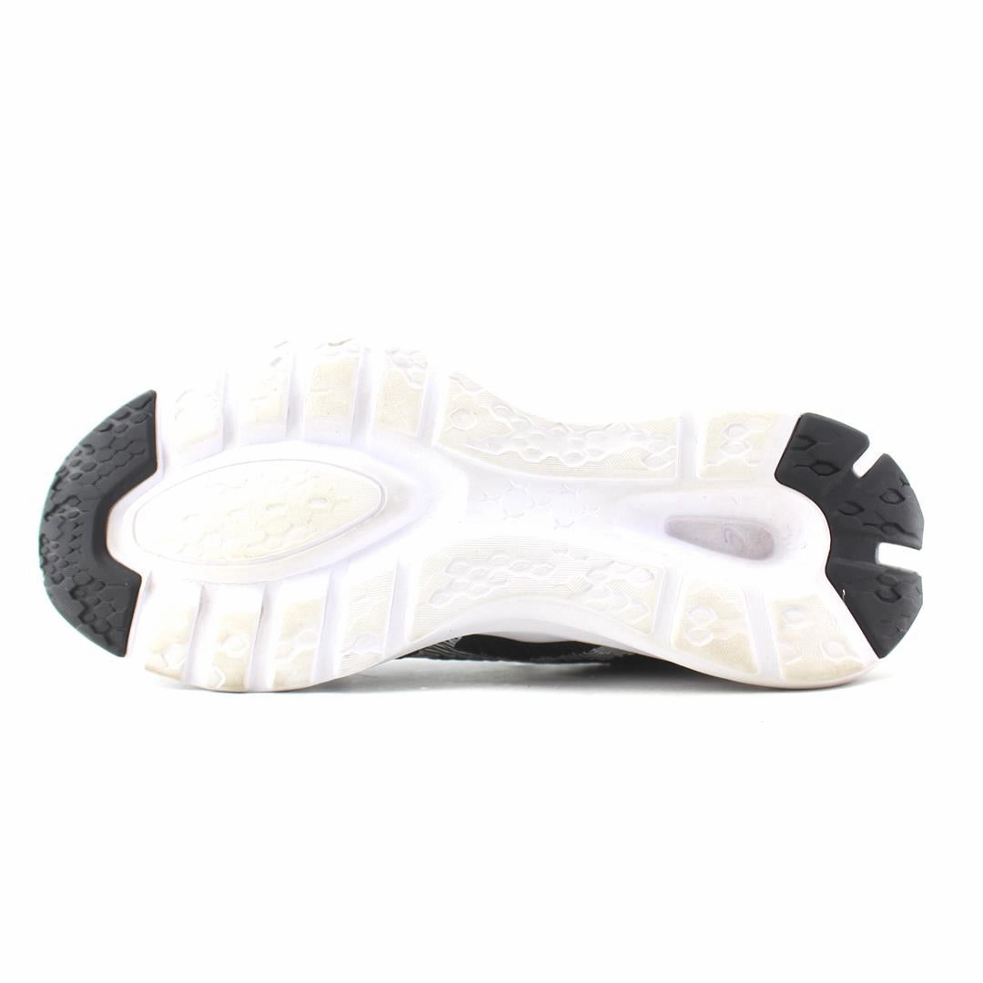 ASICS VERSABLAST trainer shoe design snapshots