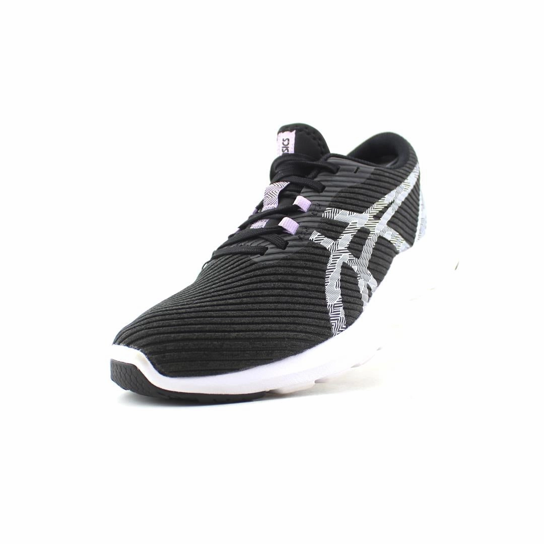 ASICS VERSABLAST trainer shoe design snapshots