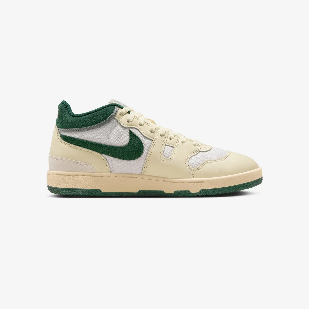 Attack Nike casual lifestyle sneakers