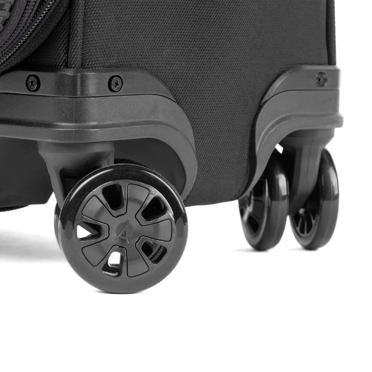 Bags Travelpro Softside Crew Classic Carry-On Expandable Spinner