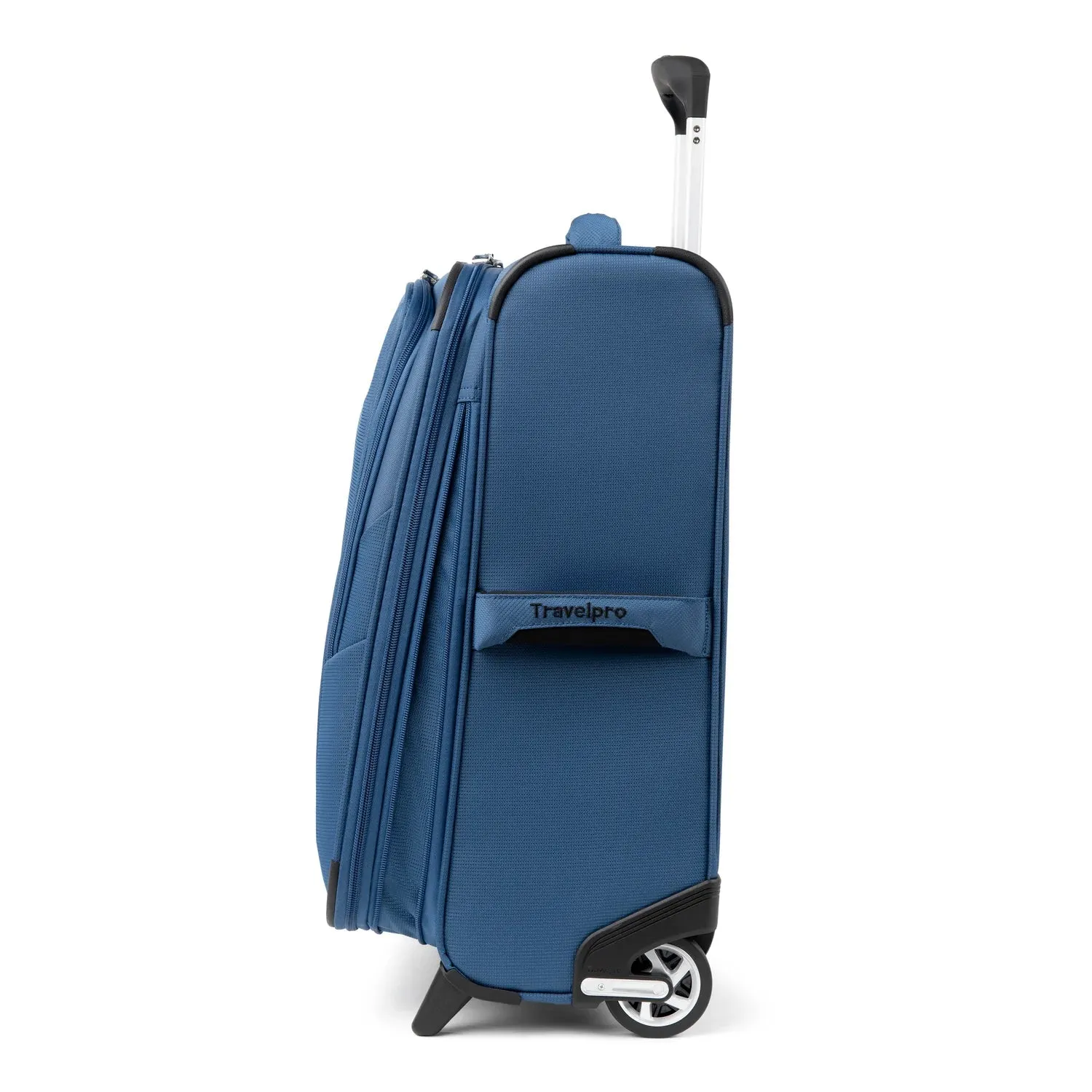 Bags Travelpro Softside Travelpro Maxlite 5 International Expandable Carry-On Rollaboard