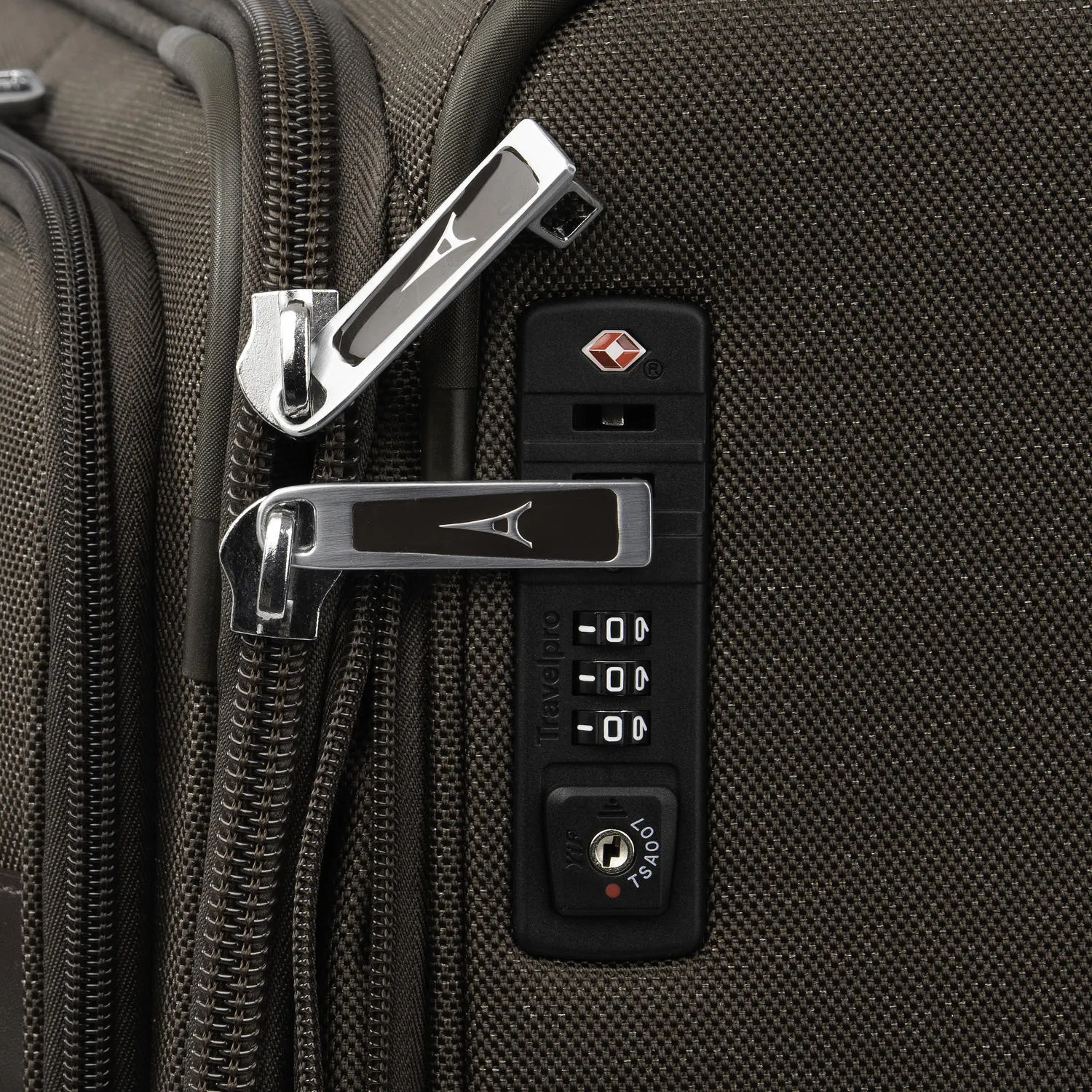 Bags Travelpro Softside Travelpro Platinum Elite 29” Expandable Spinner