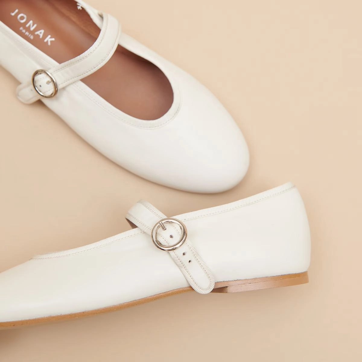 Ballerina Deesse Cuir Ecru Stylish Footwear