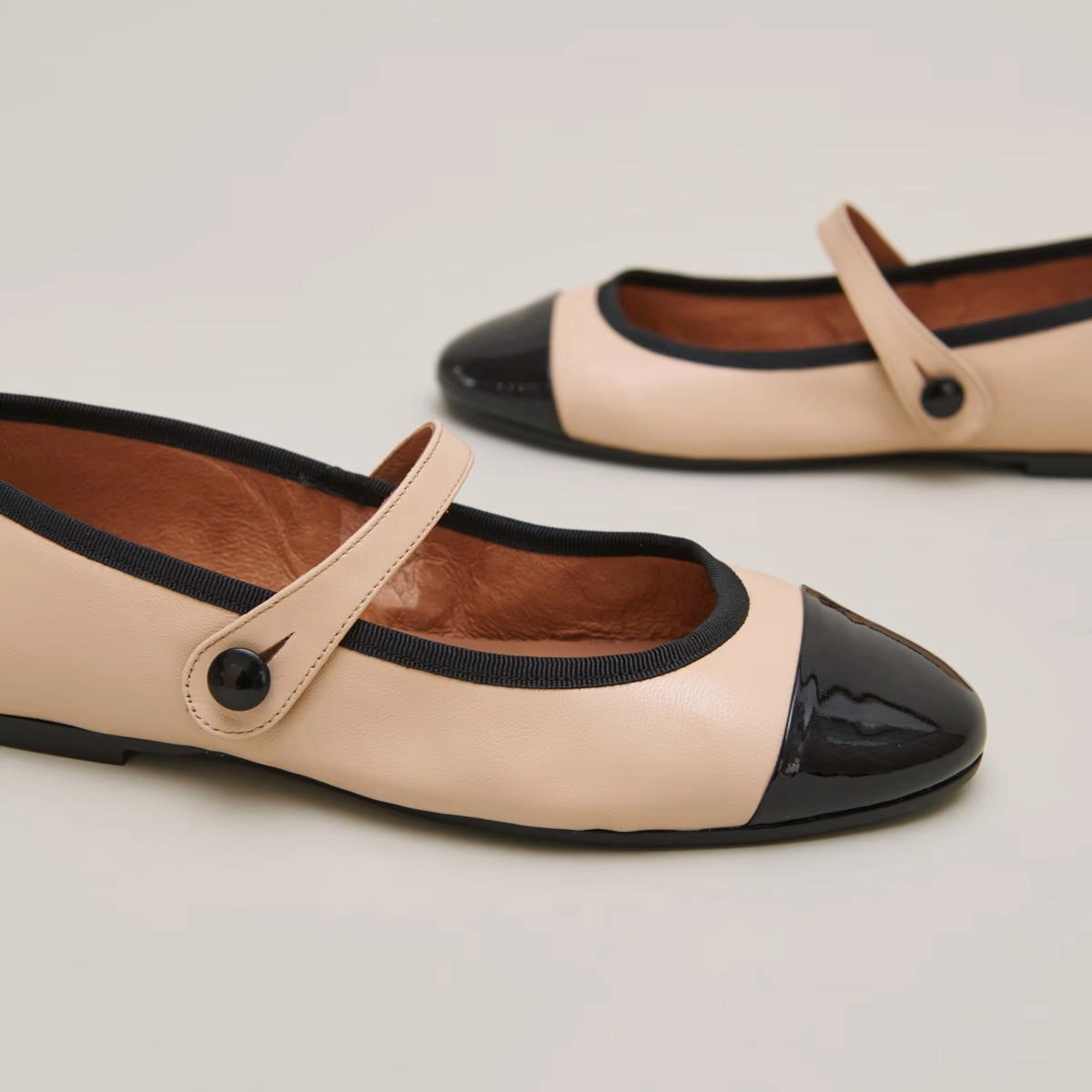 Ballerina Dreux Noir-Beige Stylish Footwear