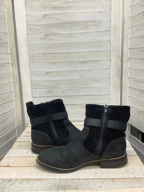 Boots Ankle Flats By Clarks In Black, Size: 6 Clarks leather shoes for daily wear