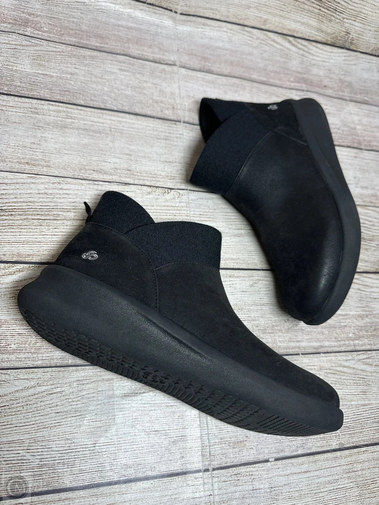 Boots Ankle Flats By Clarks In Black, Size: 7.5 Leather Footwear