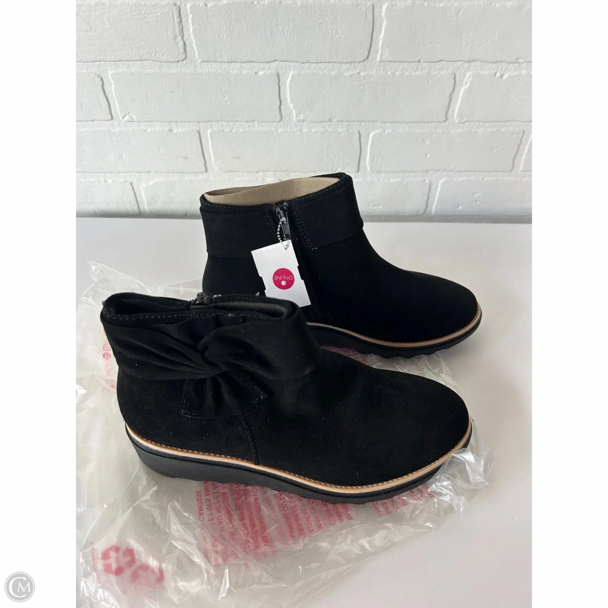 Boots Ankle Flats By Clarks In Black, Size: 7.5 Leather Footwear