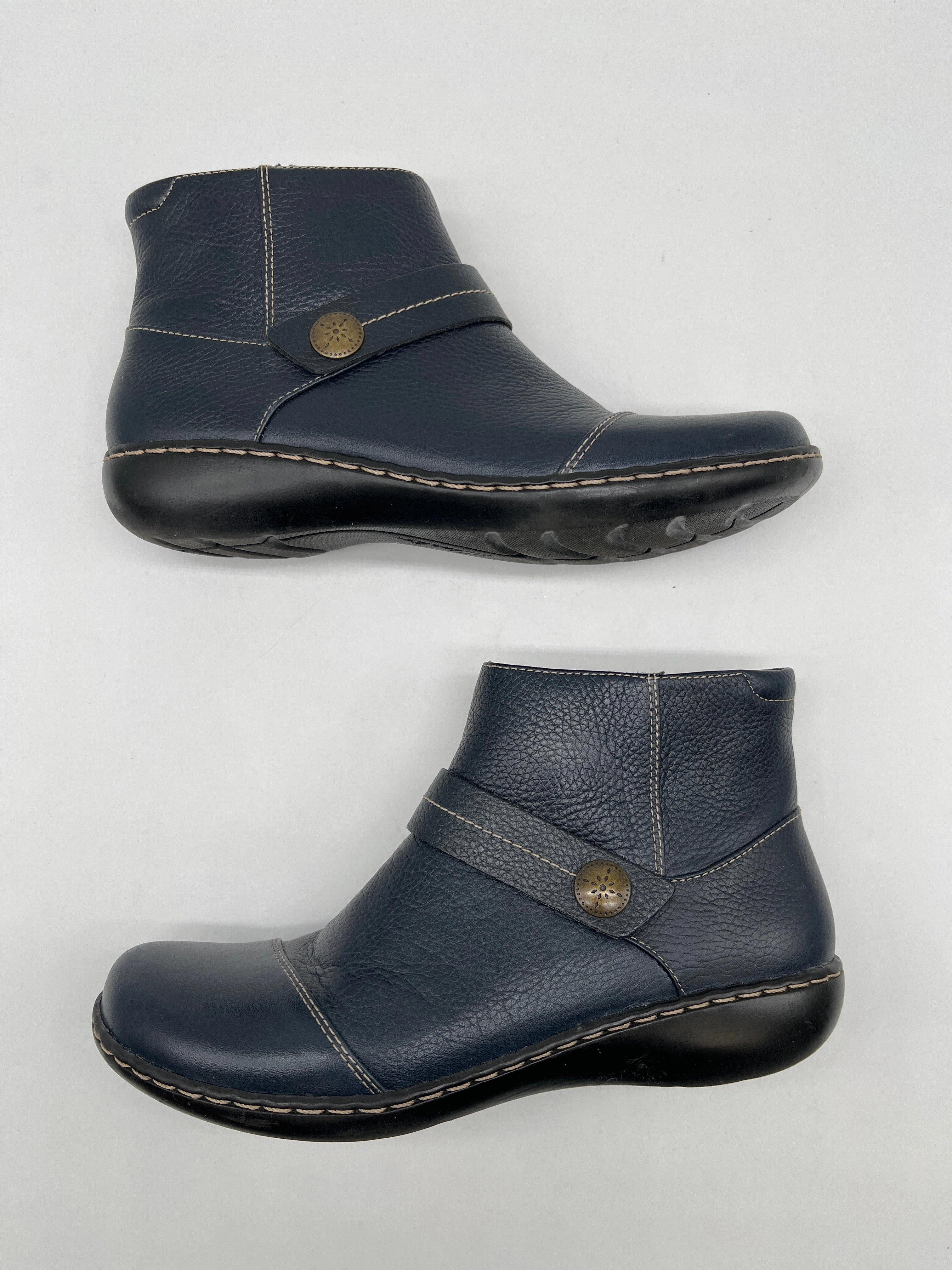 Boots Ankle Flats By Clarks In Blue, Size: 7.5 Leather Footwear