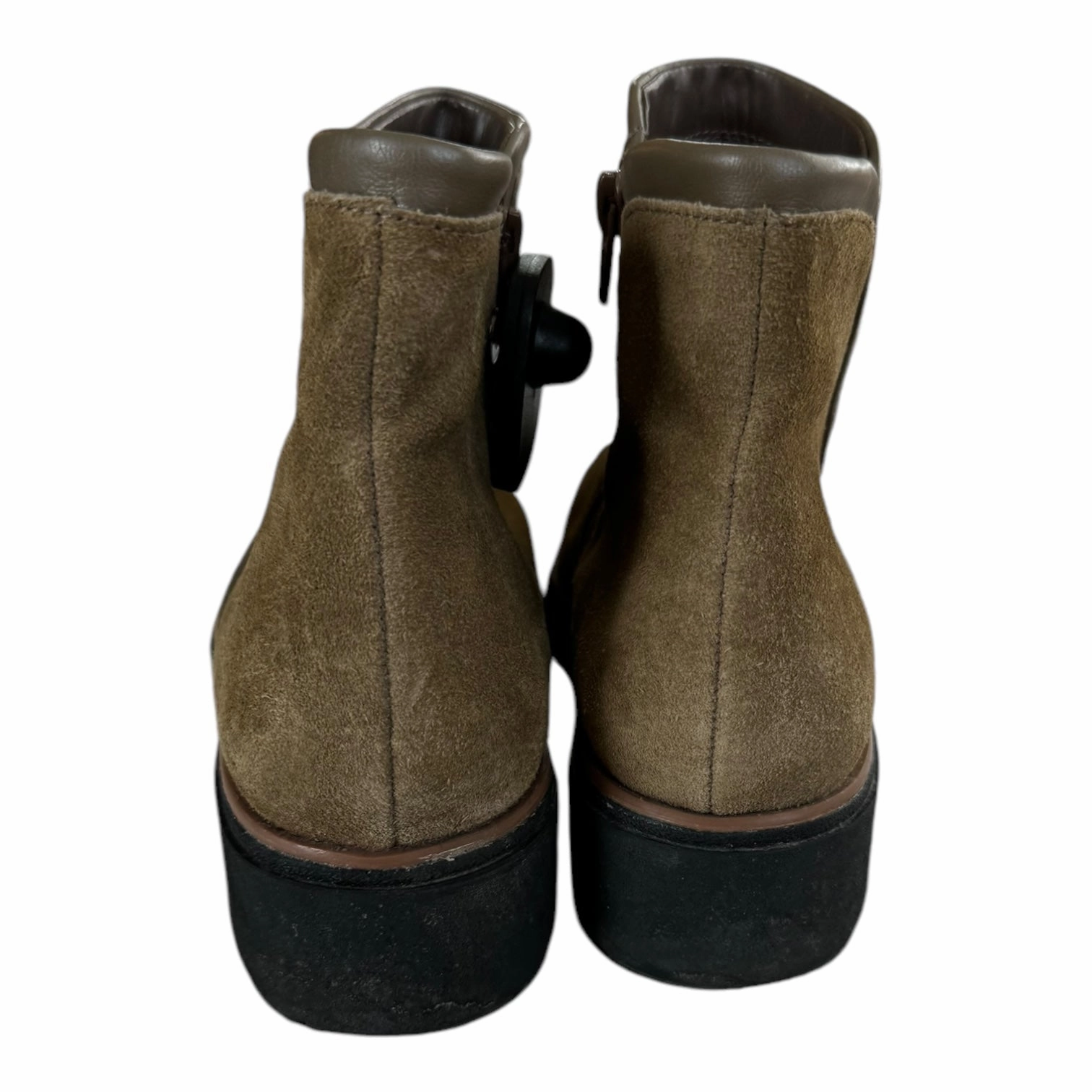Boots Ankle Flats By Clarks In Brown, Size: 9.5 Leather Footwear