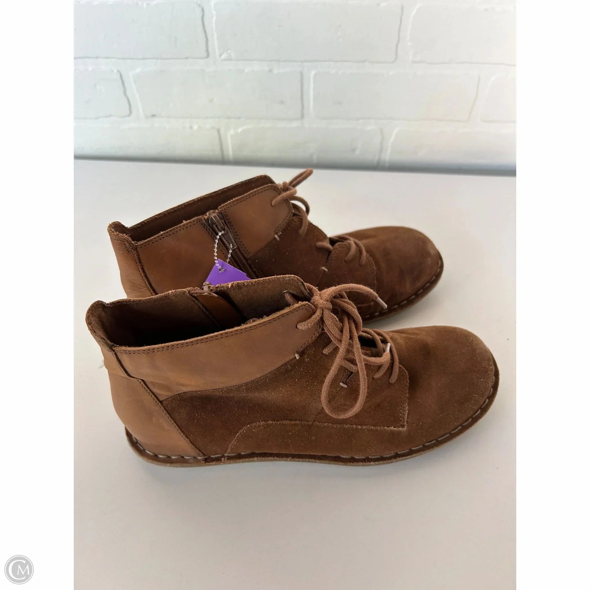 Boots Ankle Flats By Clarks In Brown, Size: 9 Leather Footwear