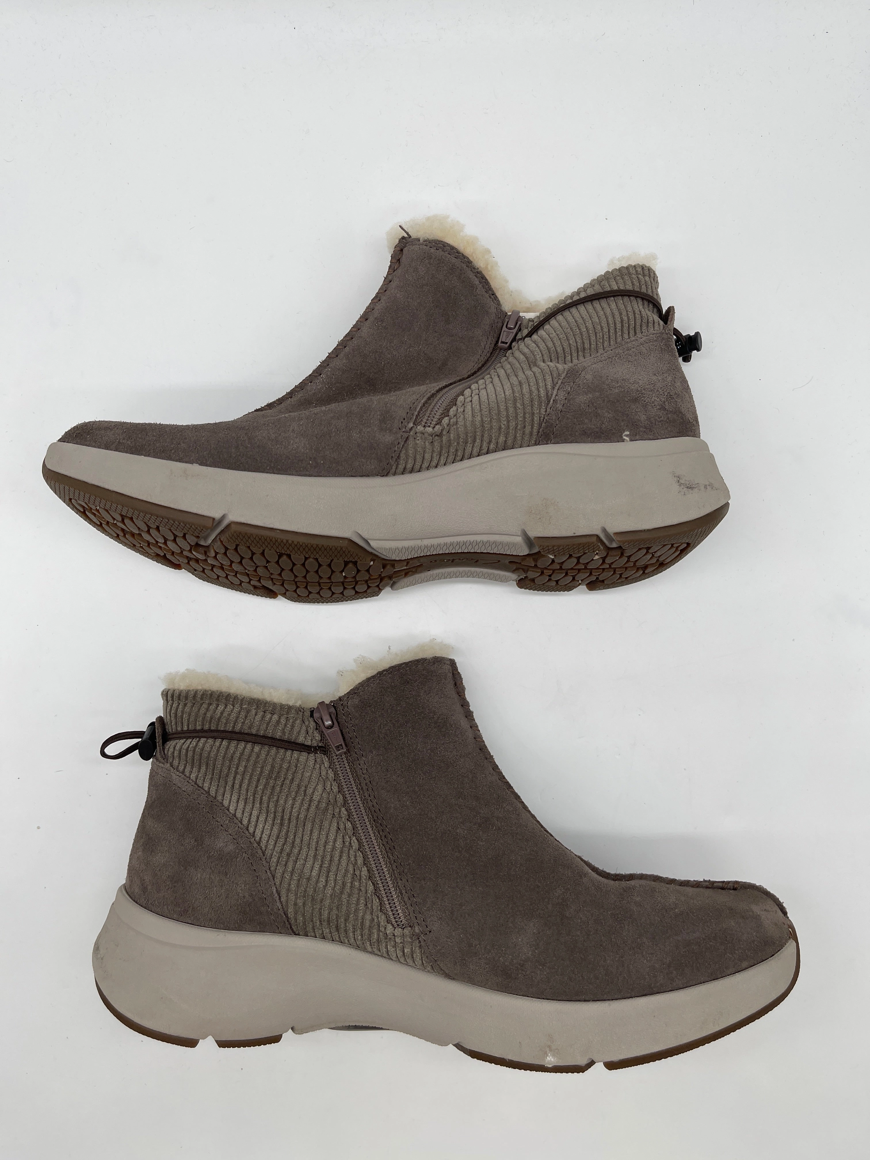 Boots Ankle Flats By Clarks In Tan, Size: 11 Leather Footwear
