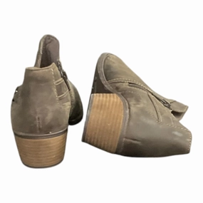 Boots Ankle Flats By Clarks In Taupe, Size: 8.5 Clarks leather shoes for daily wear