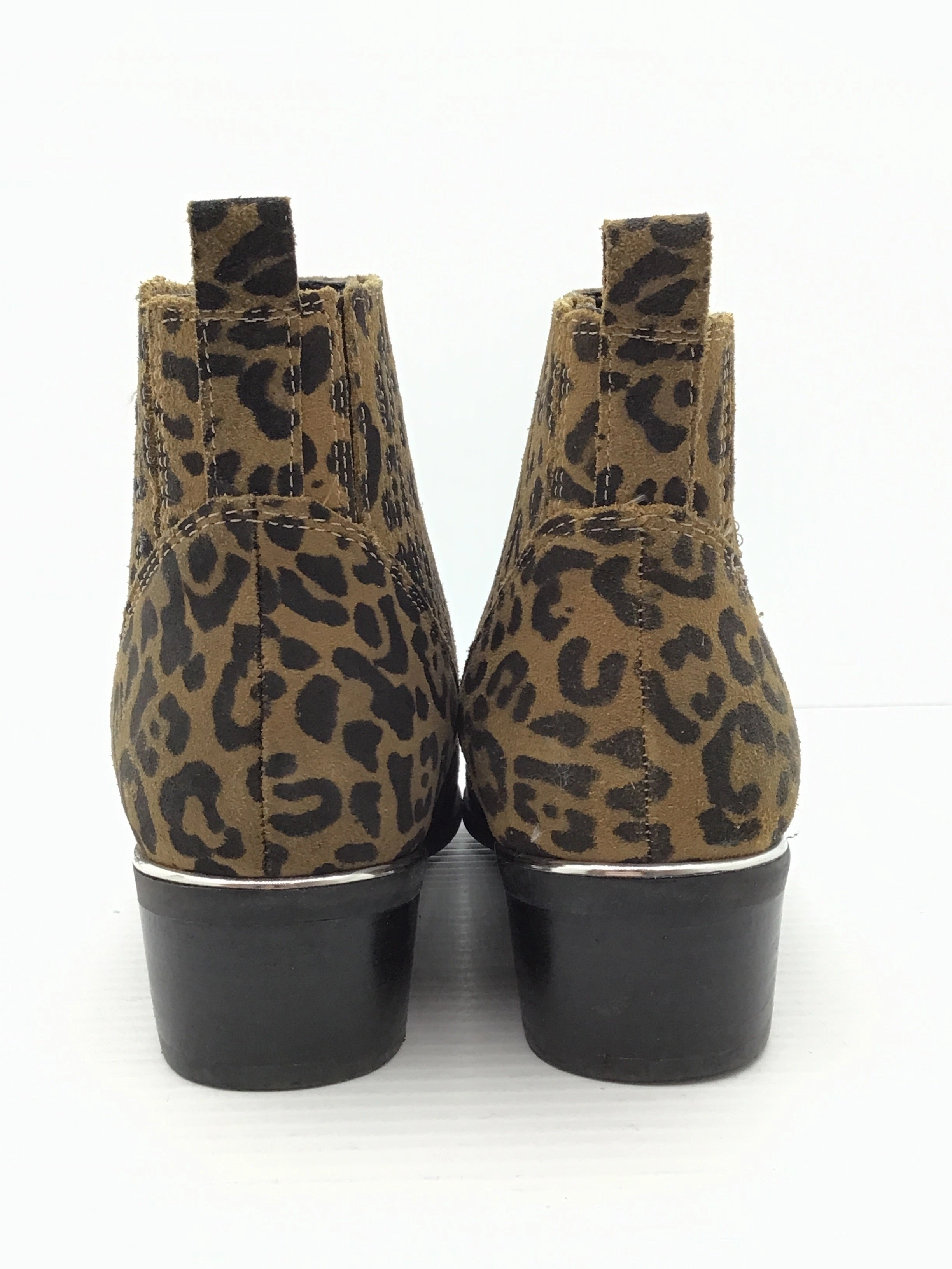 Boots Ankle Flats By Marc Fisher  Size: 6.5 Fashion Heels