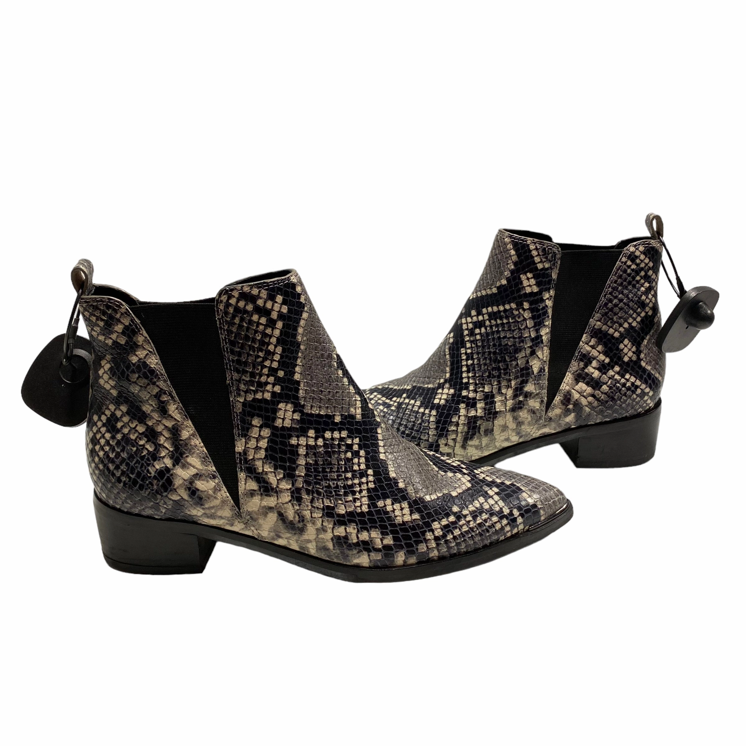Boots Ankle Flats By Marc Fisher  Size: 6.5 Fashion Heels