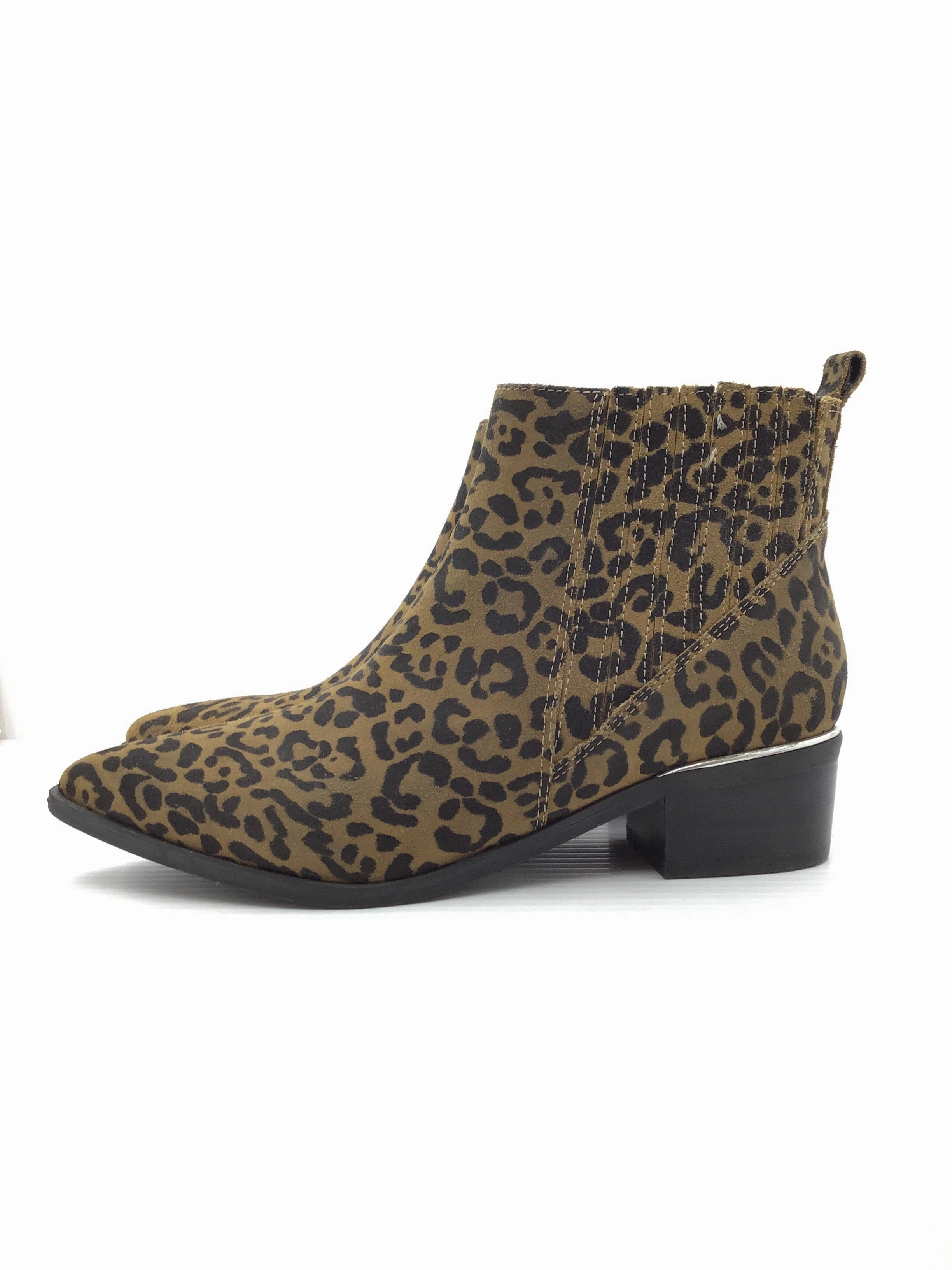 Boots Ankle Flats By Marc Fisher  Size: 6.5 Fashion Heels