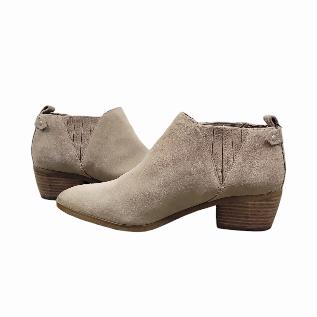Boots Ankle Flats By Marc Fisher  Size: 9 Fashion Heels