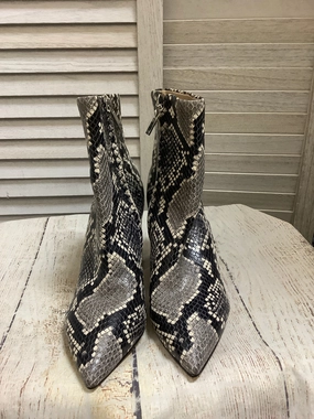 Boots Ankle Heels By Marc Fisher  Size: 6 Marc Fisher fashion shoes with block heels
