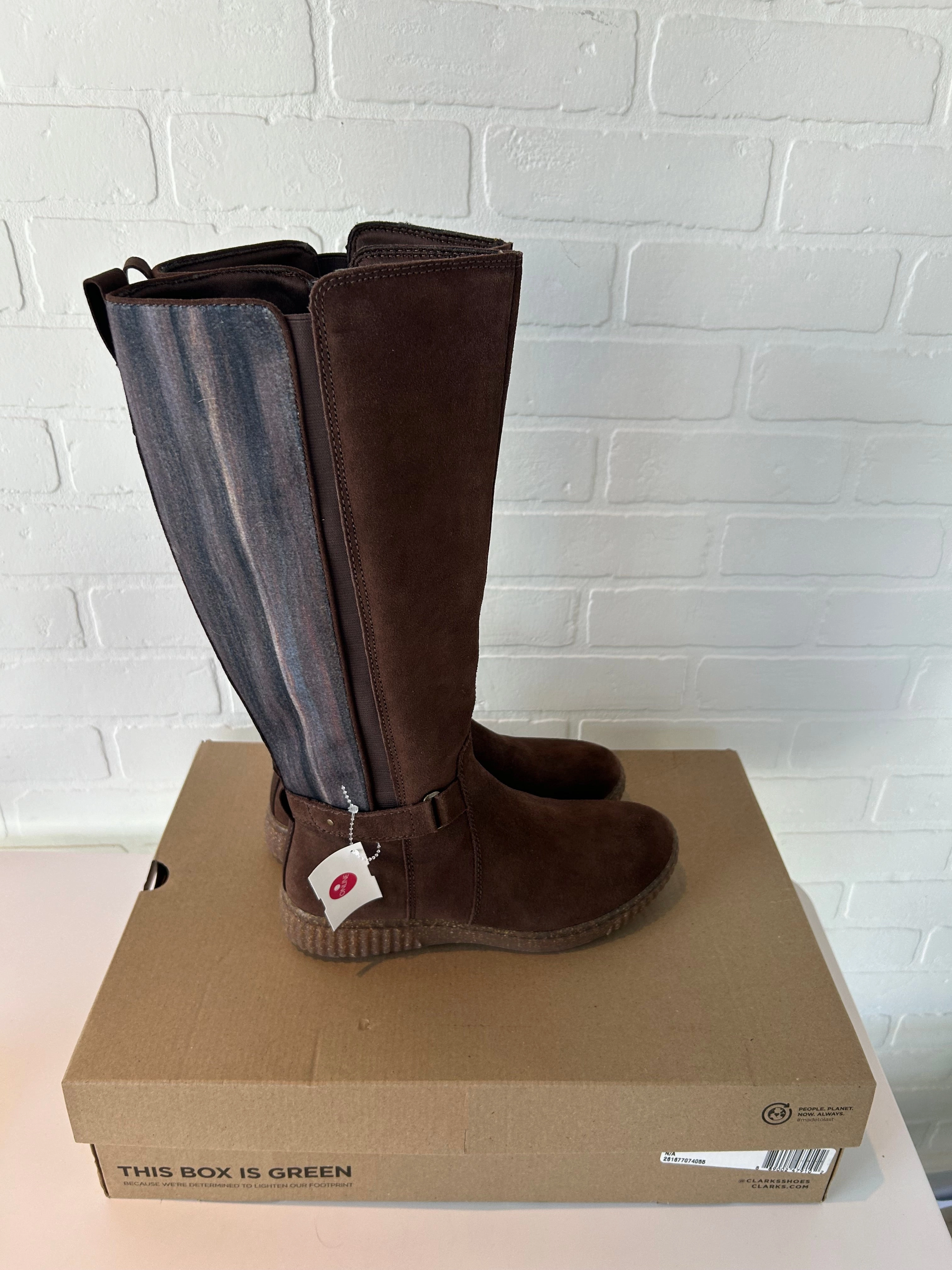 Boots Knee Flats By Clarks In Brown, Size: 8 Leather Footwear