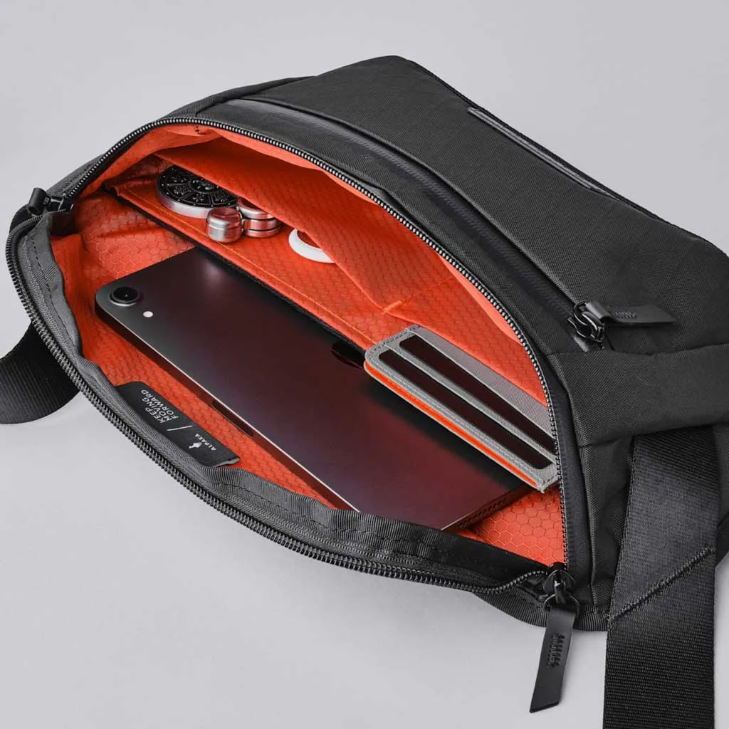 Bravo Sling Mini v2 Alpaka Bags