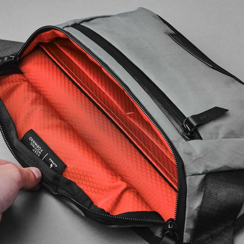 Bravo Sling Mini v2 Alpaka Bags