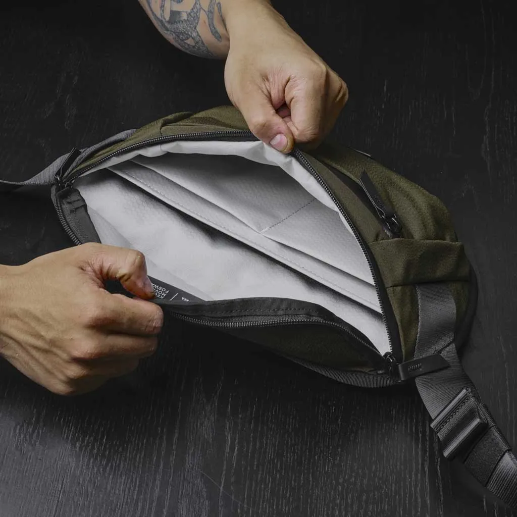 Bravo Sling Mini v2 Alpaka Bags