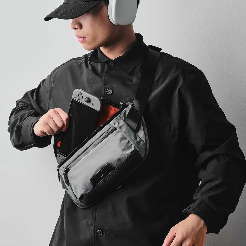 Bravo Sling Mini v2 Alpaka Bags