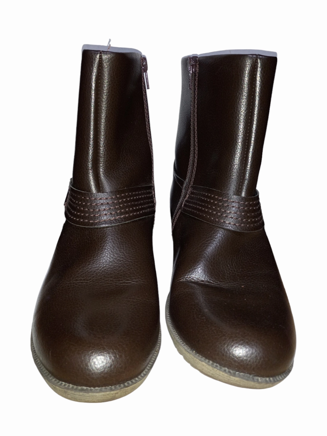 Brown Boots Ankle Flats Clarks, Size 9.5 Clarks leather shoes for daily wear