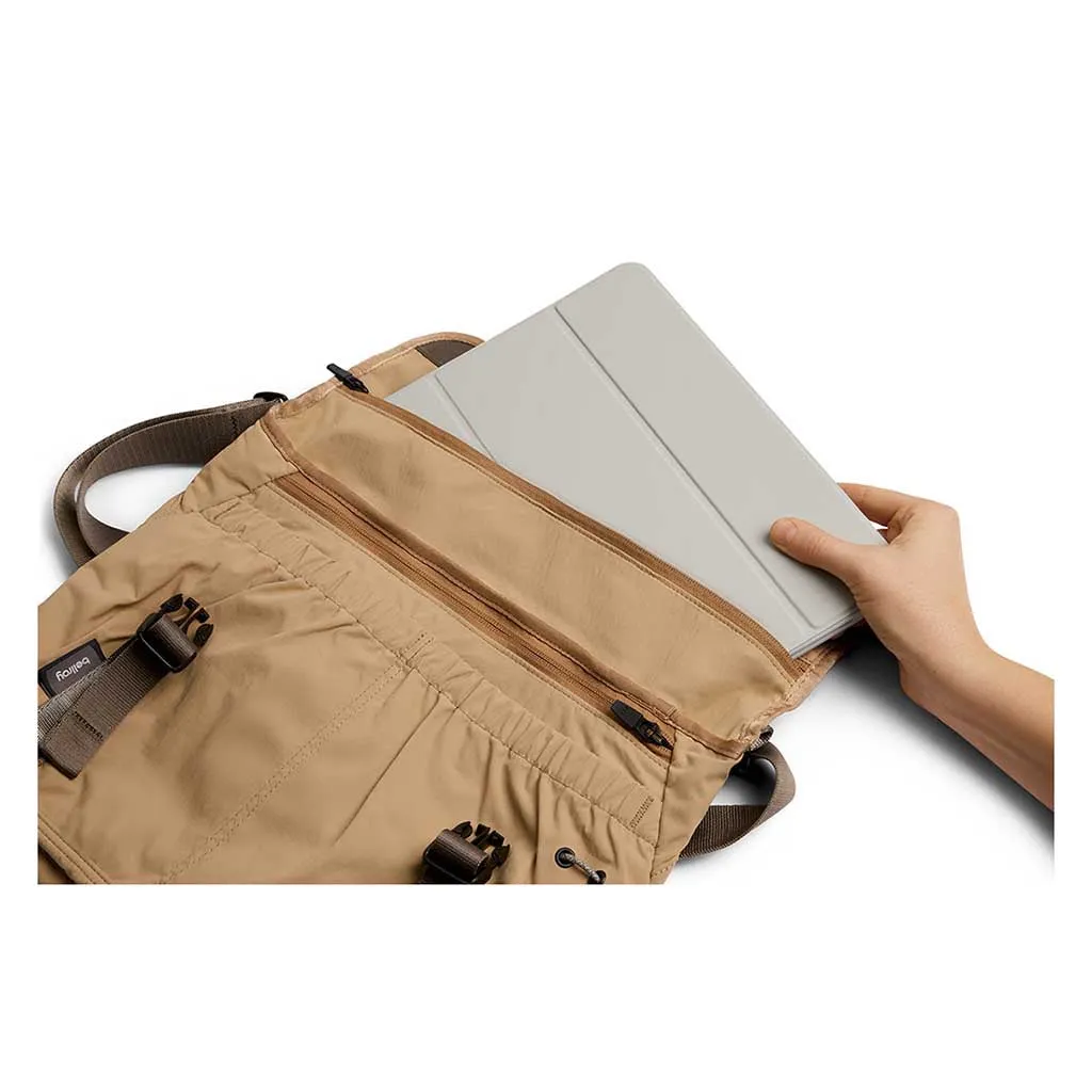 Cinch Messenger Bellroy Bags