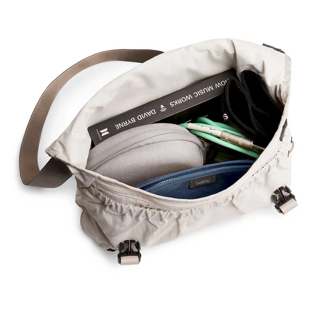 Cinch Messenger Bellroy Bags