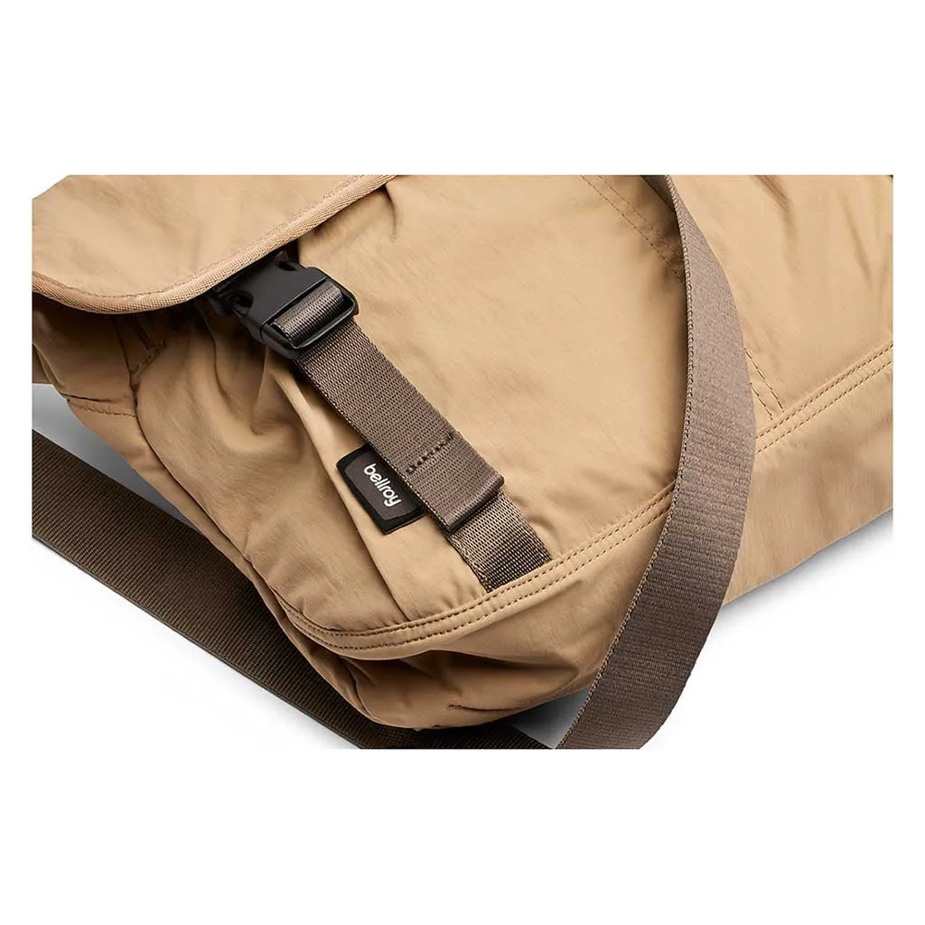 Cinch Messenger Bellroy Bags
