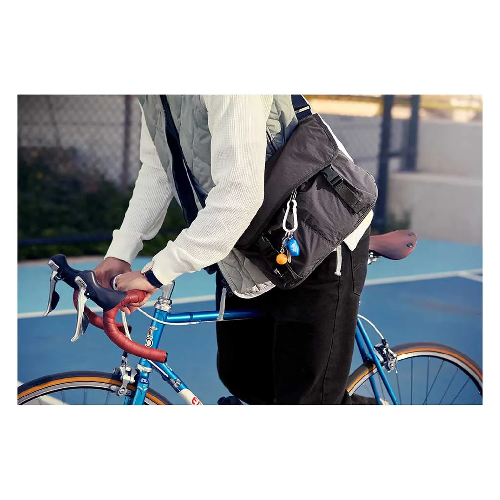 Cinch Messenger Bellroy Bags