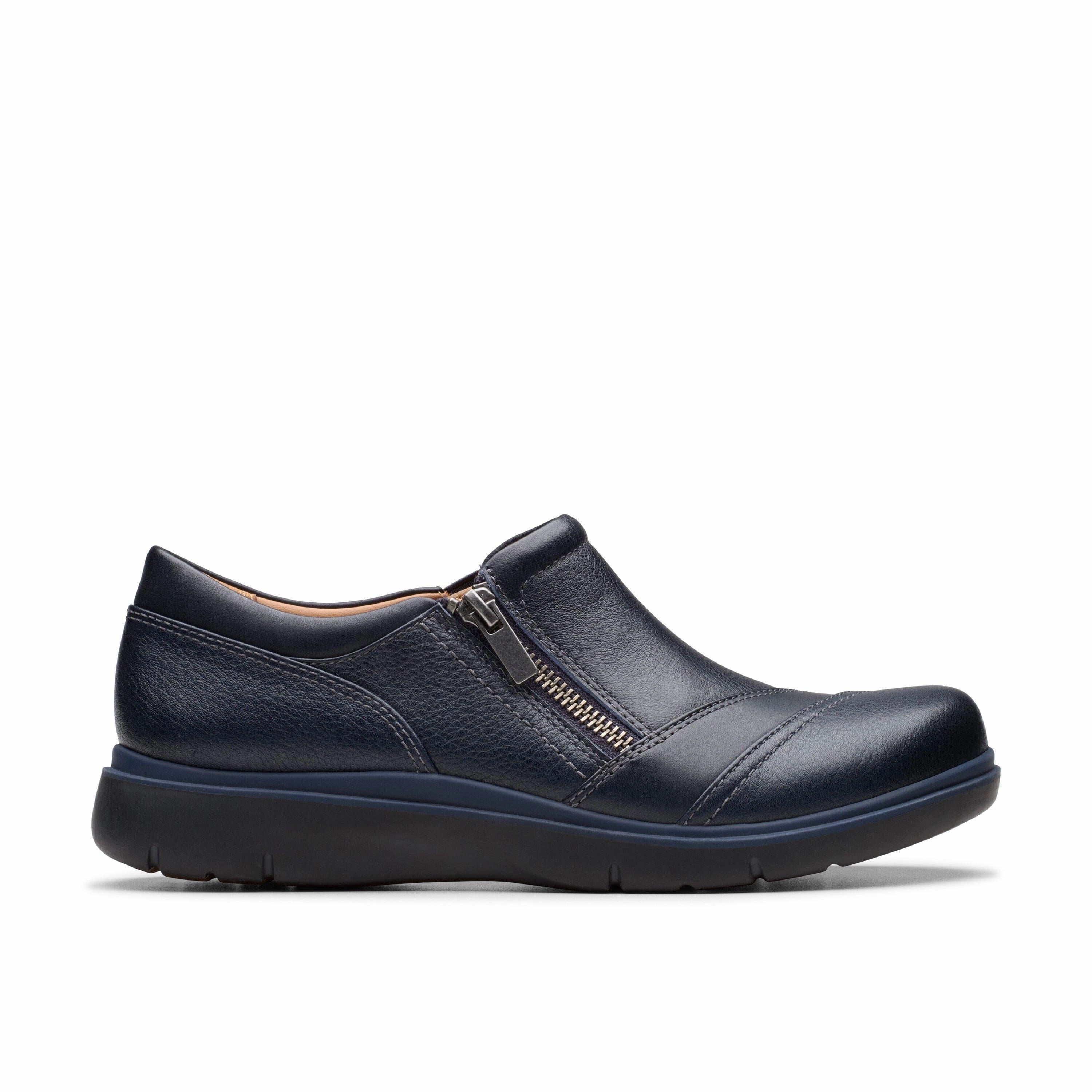 CLARKS CERTINA PURE WOMEN'S MEDIUM AND WIDE Clarks classic leather shoes