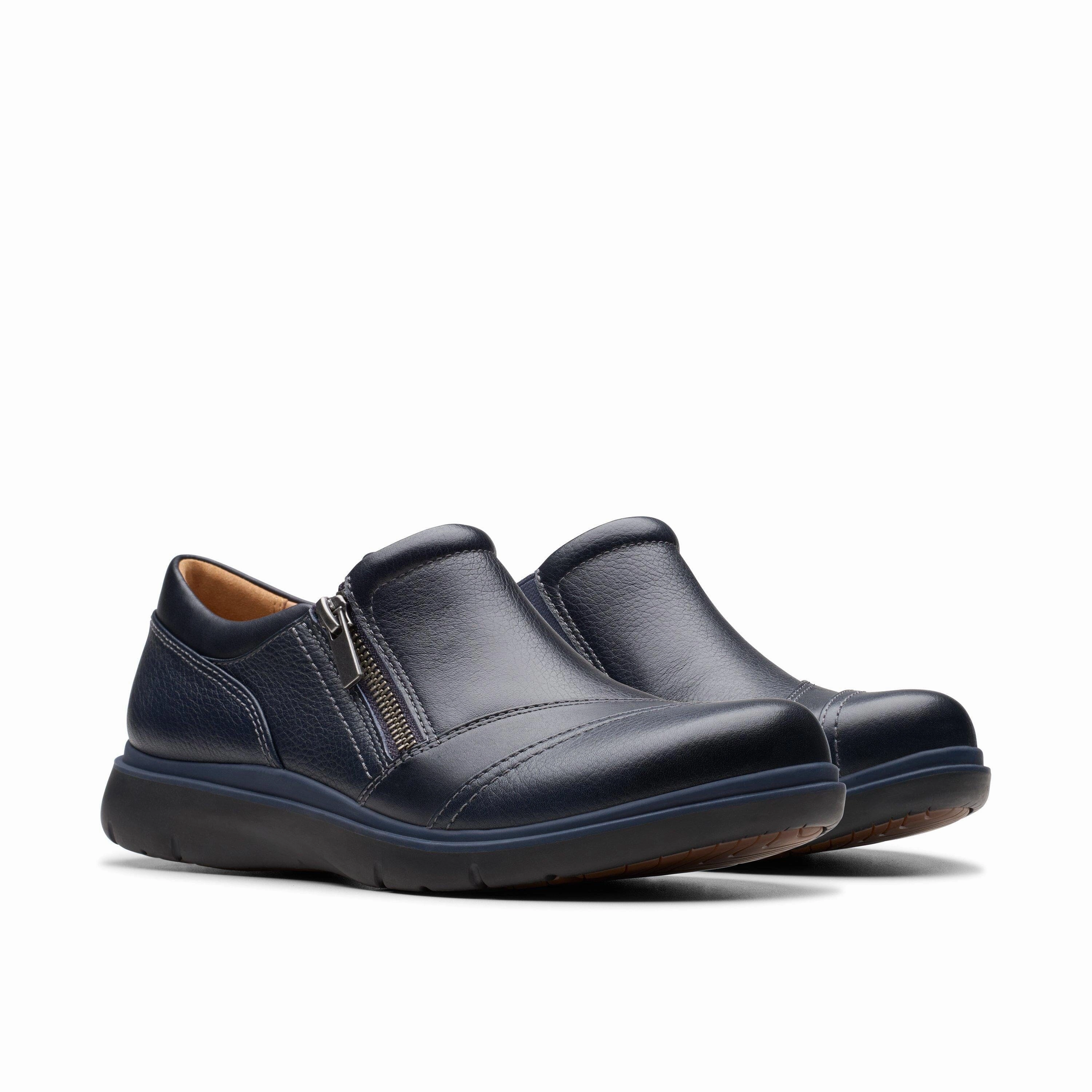 CLARKS CERTINA PURE WOMEN'S MEDIUM AND WIDE Clarks classic leather shoes
