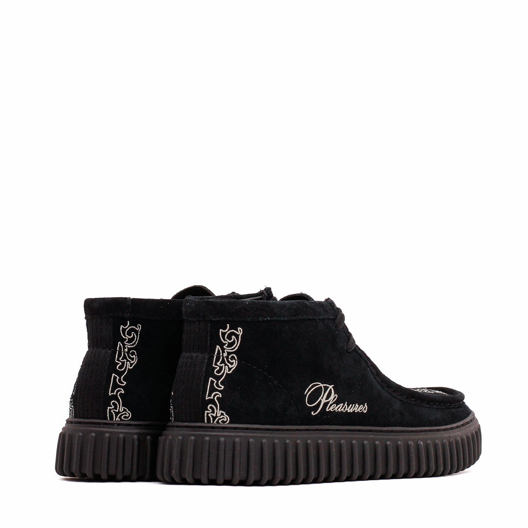 Clarks x PLEASURES Men Torhill Woven Black Suede 26180267 Clarks to Common Projects