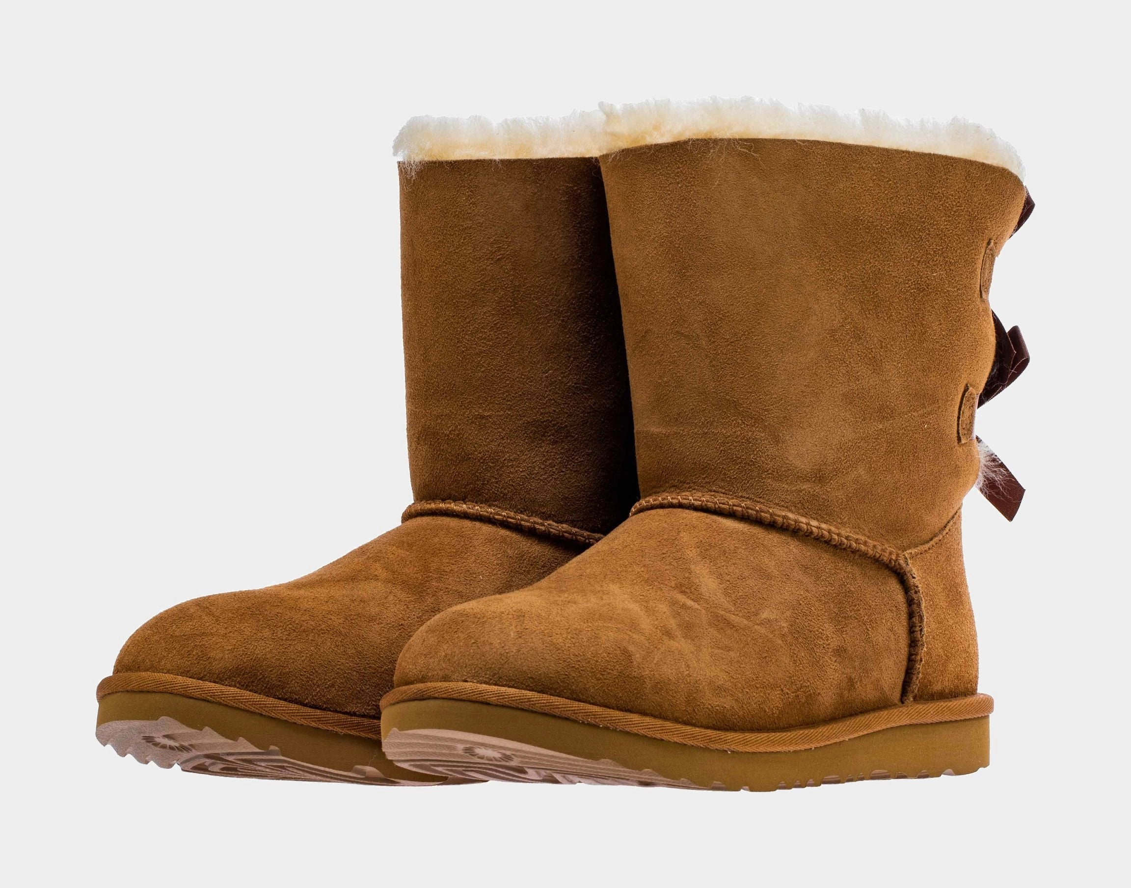 Classic Bailey Bow 2 Grade School Boots (Chestnut Brown) Ugg Mini Boot Styles