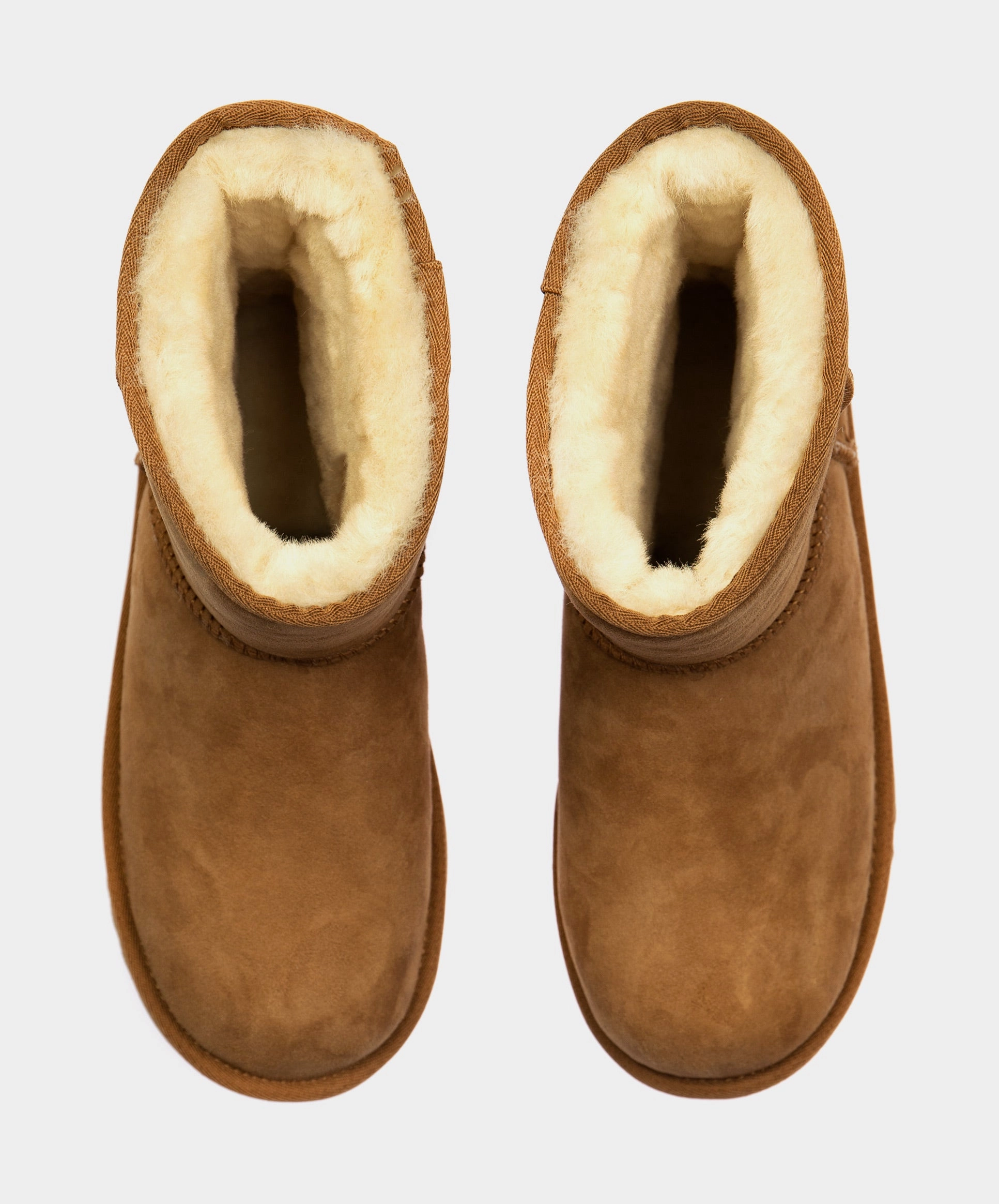 Classic II Grade School Boot (Chestnut) Ugg Mini Boot Styles