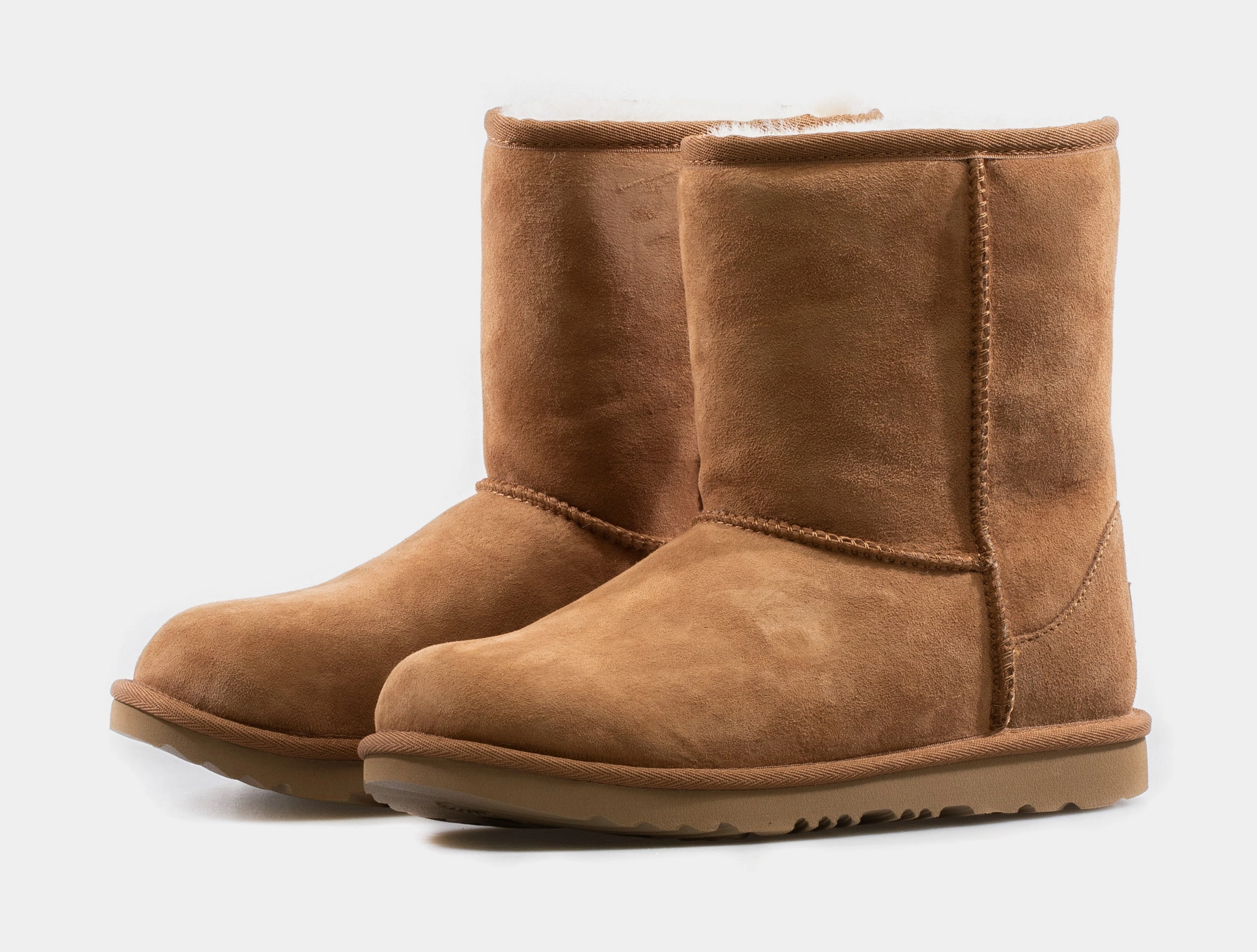 Classic II Grade School Boot (Chestnut) Ugg Mini Boot Styles